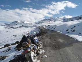 leh ladakh tour packages